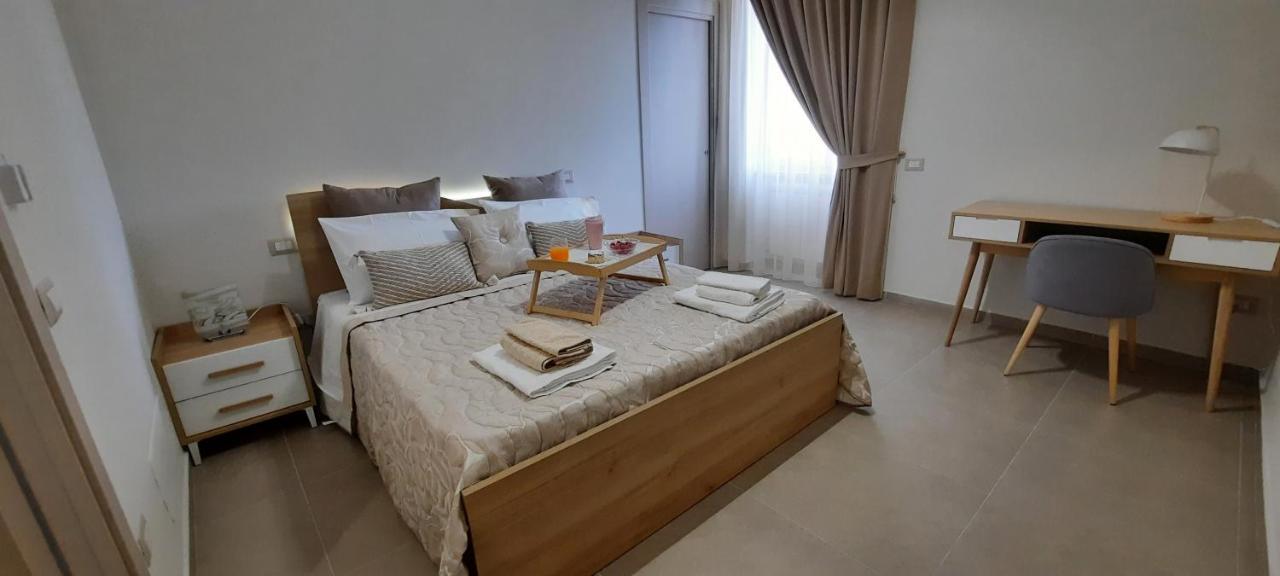 Vesuvius' Lovely Inn Ercolano Bagian luar foto