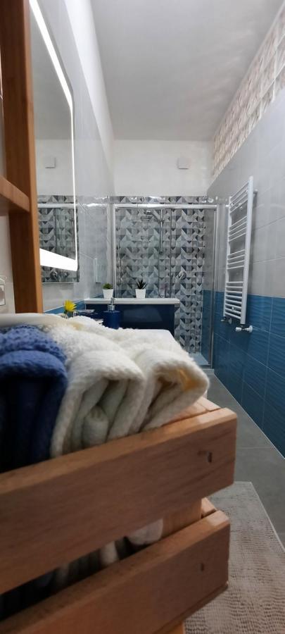 Vesuvius' Lovely Inn Ercolano Bagian luar foto